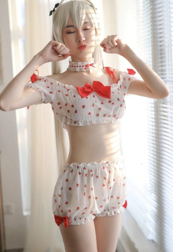 country-strawberry-outfit-berries-berry-bloomer-bloomers-girl-lingerie-ddlg-playground_142_1200x_a7db7224-8286-4d0c-969e-1a7db092628c