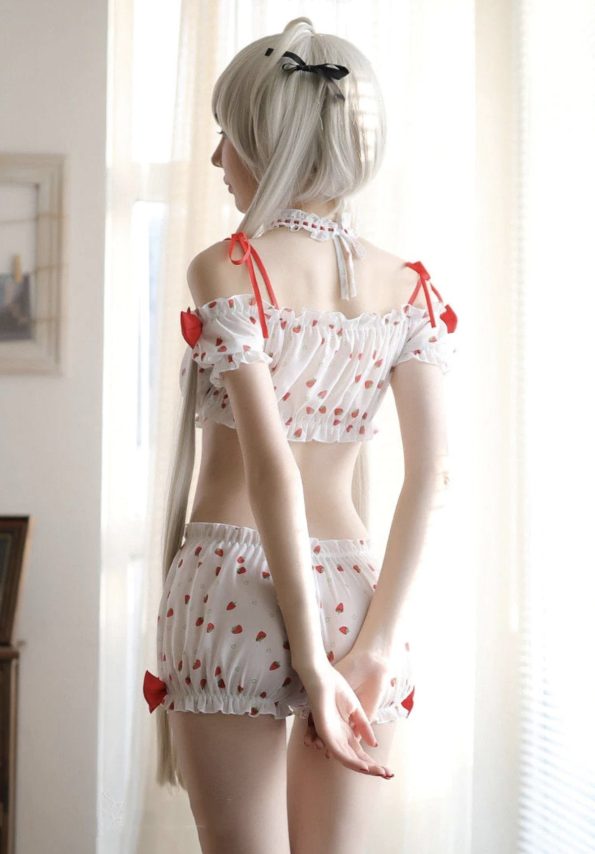 country-strawberry-outfit-berries-berry-bloomer-bloomers-girl-lingerie-ddlg-playground_585_1200x_ec3c11a5-fea9-4918-99e1-95cf7efc6d07